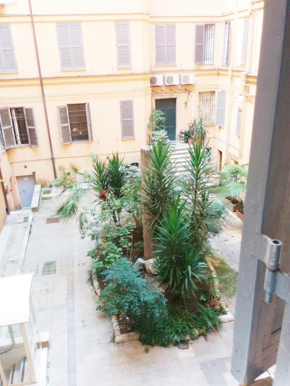 Ad Hoc Guest House Rome Room photo