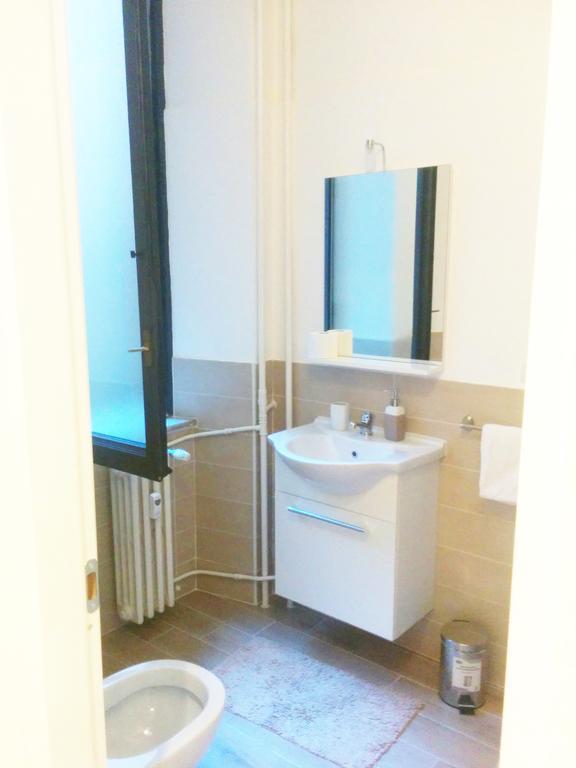 Ad Hoc Guest House Rome Room photo